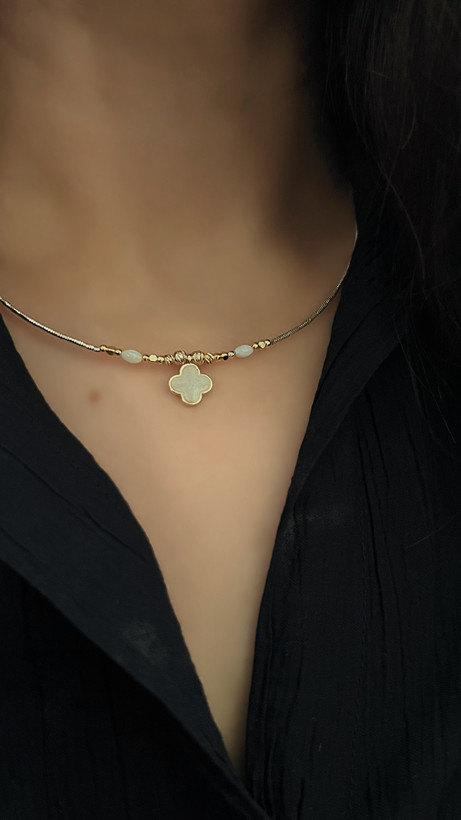 گردنبند طرح طلا زنانه